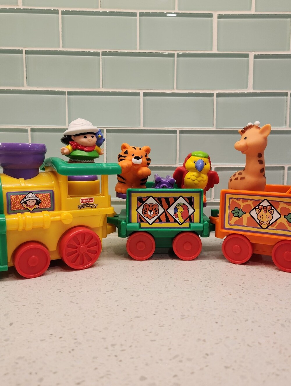 2001 Fisher-Price Little People Musical Zoo Train Complete Working
